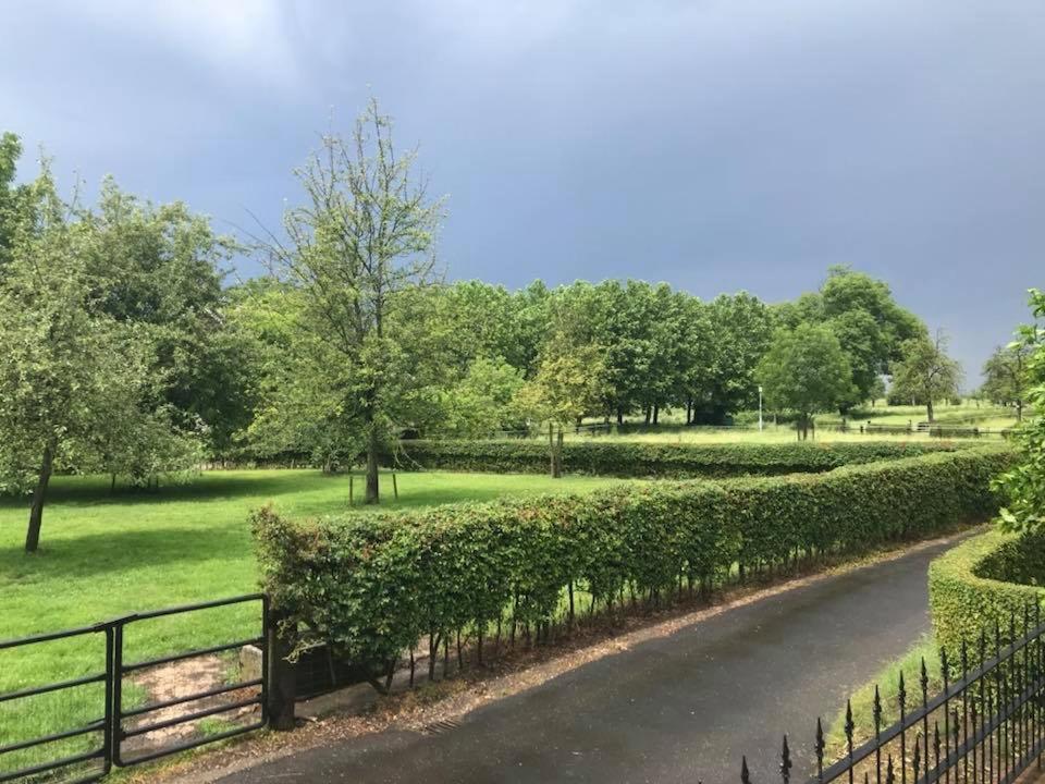 Hoeve Op De Meer Maastricht Exterior foto